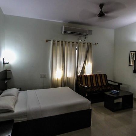 Airport Residency Hotel Devanahalli Bagian luar foto